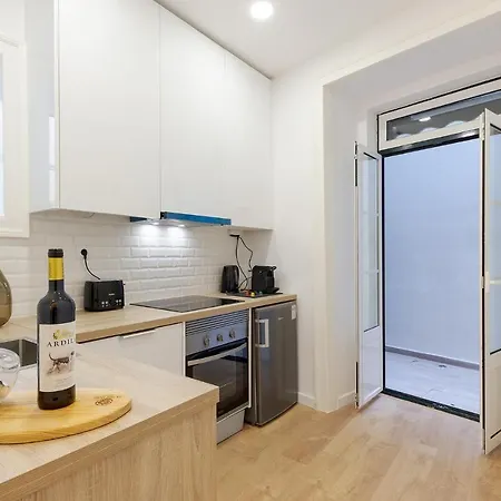 Real By Sublimehouses Apartment *